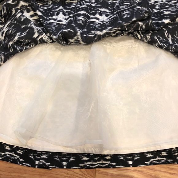 Jcrew skirt - Picture 3 of 4